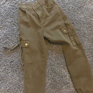 Black Forever 21 Cargo Pants